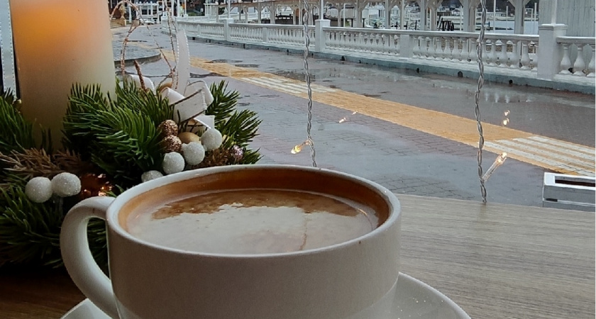 Растворимый кофе — это вообще кофе? Разбираем мифы и правду: что мы пьем на самом деле