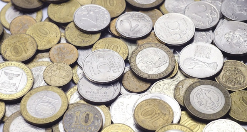 В Коми малоимущим семьям выплатят по 7,8 тысячи рублей на детскую одежду