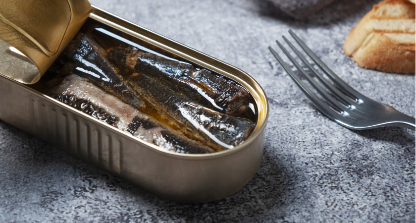 Никогда больше не выливаю масло от шпрот, просто рука не поднимается: показываю, что я с ним делаю —друзья, кто видел, делают теперь так же