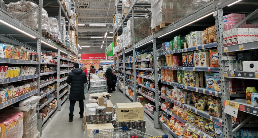 Товары известных брендов в Светофоре: Насколько дешевле они здесь? Сходил и сравнил цены с другими магазинами