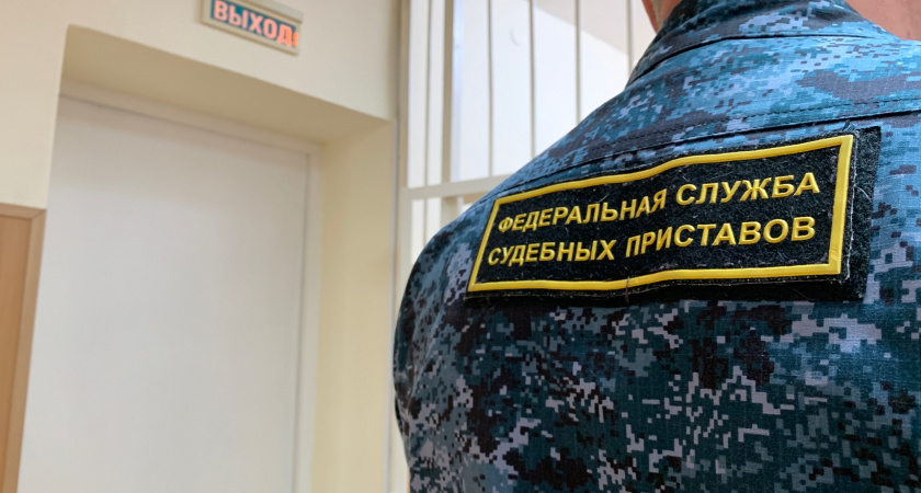 В Сыктывкаре отец погасил алиментный долг в 930 тысяч рублей после ареста квартиры