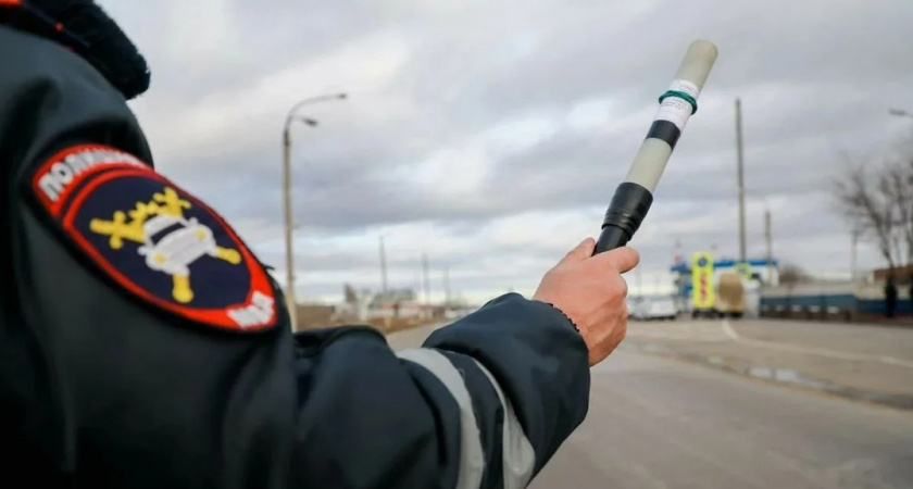 В ГАИ наконец поставили точку: до какого возраста можно садиться за руль автомобиля - пенсионерам назвали настоящие ограничения