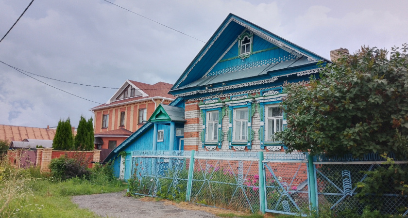 Нашёл первый в СССР каркасный дом, построенный немцами для американцев: что произошло за 100 лет с минватой и стенами