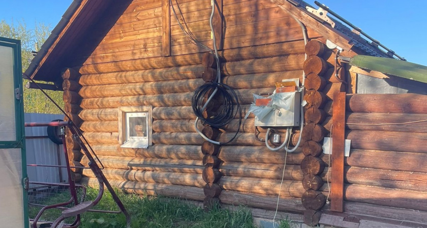 Только глупые люди кладут дерево на рубероид: почему из-за этой мелочи я чуть не остался без дома