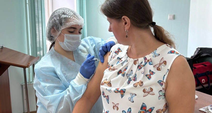 Коми активно прививается: стартовала масштабная кампания против гриппа