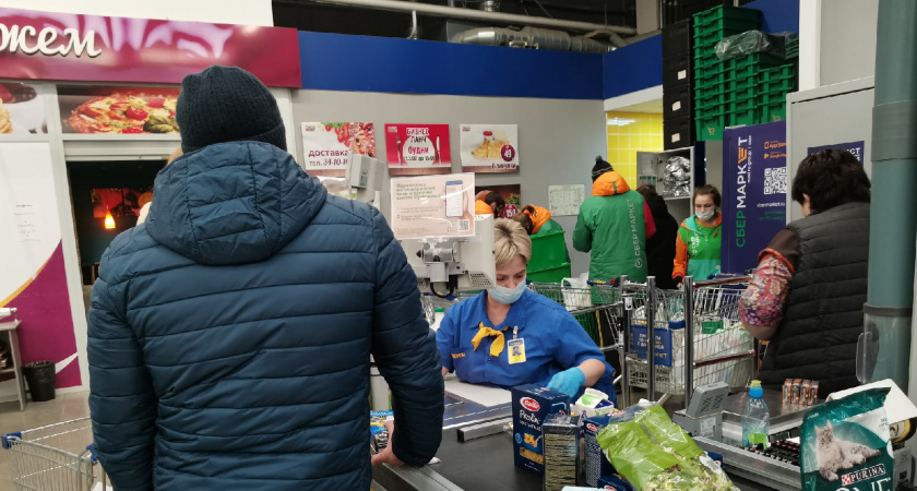 На кассах в магазинах появилась новая хитрость для тех, кто платит картой - запомните фразу, чтобы сообщить ее продавцу в нужный момент