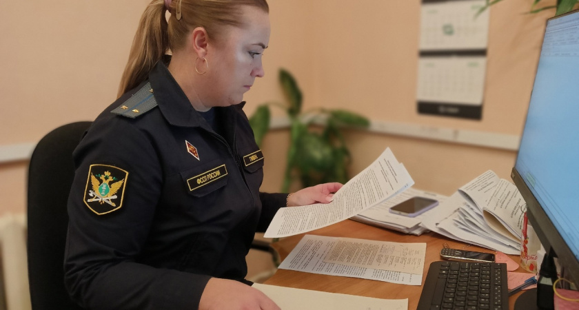 Мать троих детей погасила долги по алиментам и ипотеке после продажи квартиры в Сыктывкаре