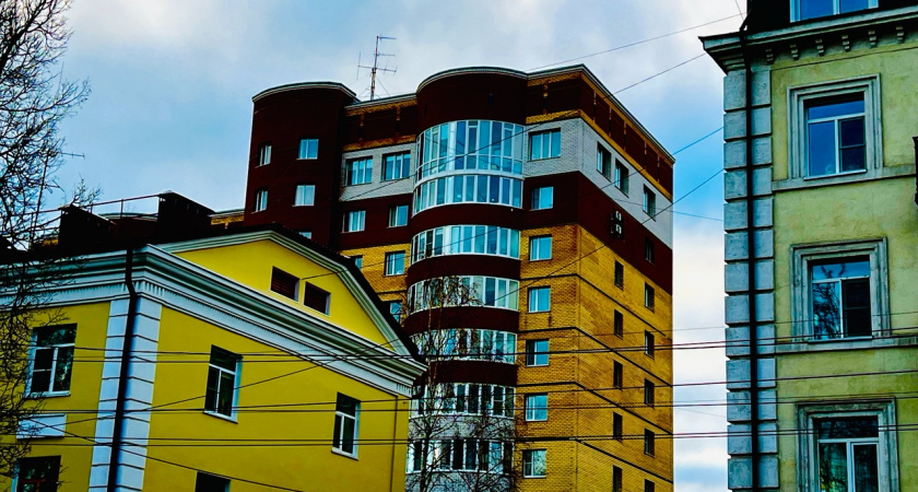 Жители Коми обеспокоены переводом средств капремонта в "общий котел"