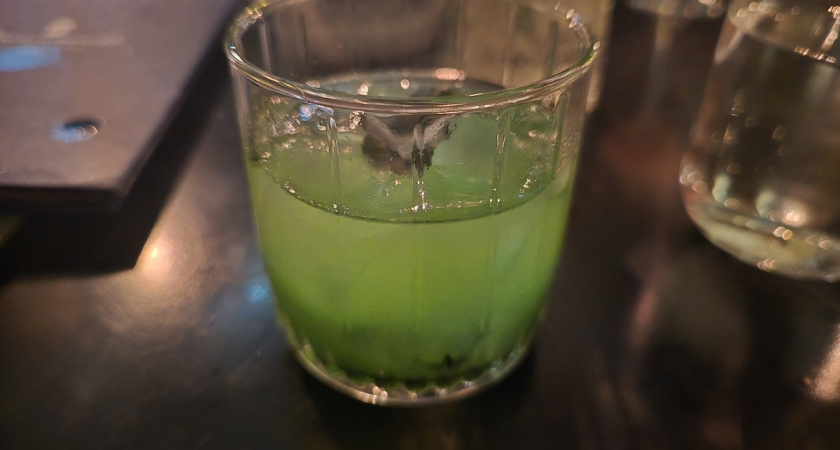 Полезный напиток натощак, чтобы омолодить свой организм всего за 7 дней - кожа засияет как в 20 лет