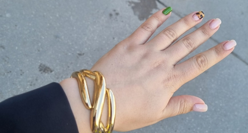 Какой маникюр будет в моде зимой 2025/2026: обзор трендов от салонов - выбирают заядлые модницы