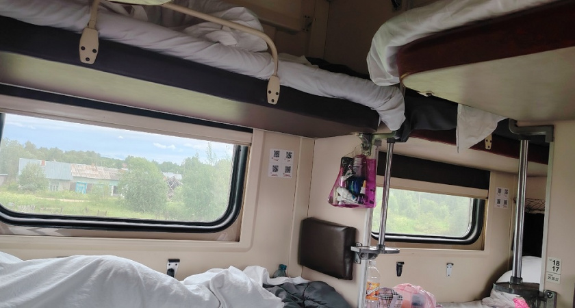 Доказать, что нижняя полка стоит больше — не удалось, пришлось уступить. Так стоит ли переплачивать