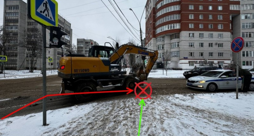В Сыктывкаре экскаватор сбил пешехода на "зебре"