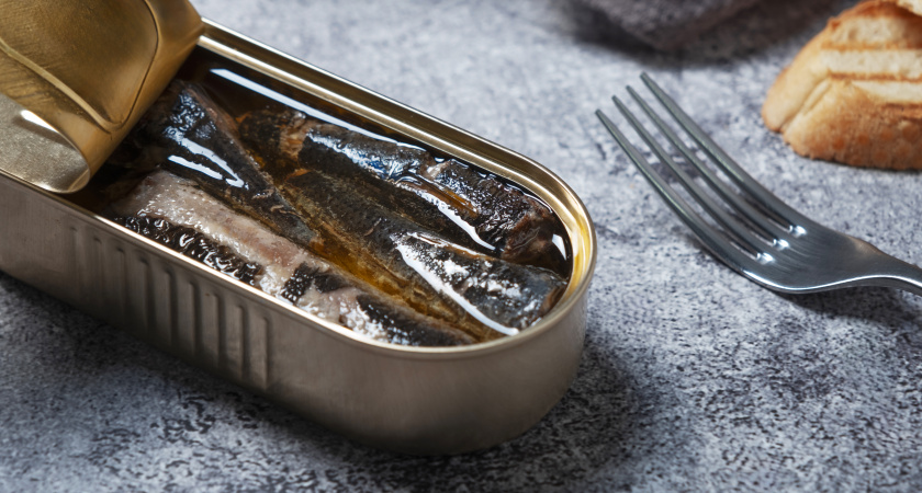 Никогда больше не выливаю масло от шпрот - просто рука не поднимается: показываю, что я с ним делаю - кто видел, делают теперь так же