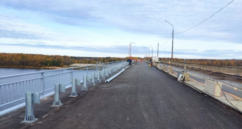 В Коми внесли в "черный список" подрядчика, не завершившего капремонт затонского моста 