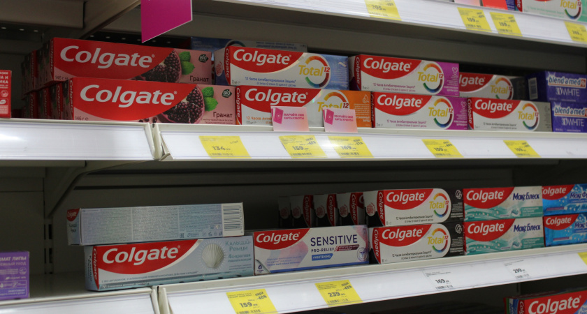 Невзрачный тюбик оказался в разы лучше премиальных: Роскачество назвало лучше марки дешевой пасты