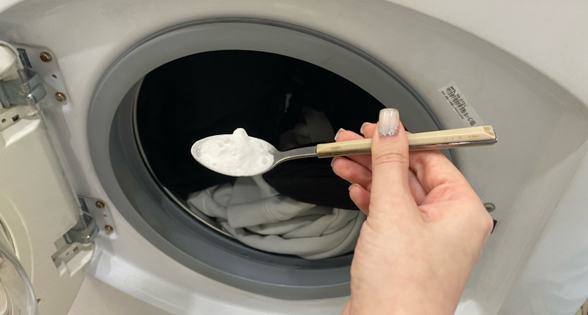 Достаю пуховик из стиральной машины — совсем как новый: опытные хозяйки стирают куртки дома только так