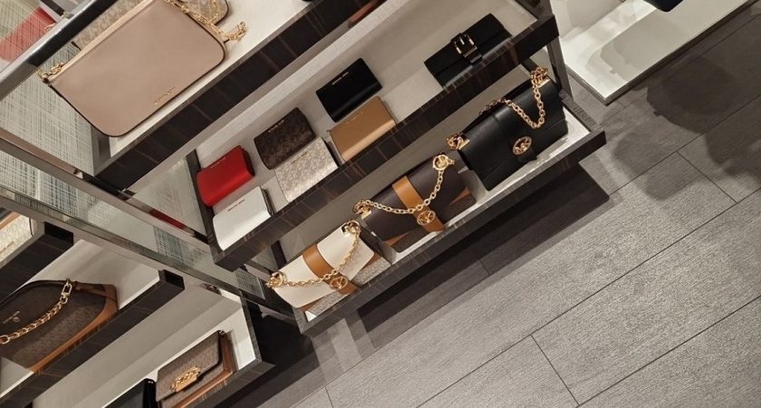 Главные модницы страны открыли охоту за этими сумками: 3 трендовых модели на зиму 2026 года