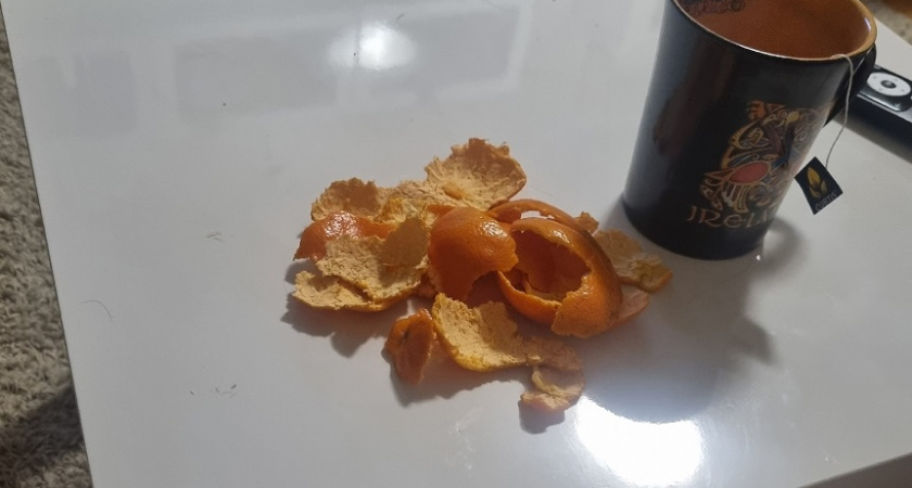 4 хитрых способа применения лимонной кожуры в быту: всем хозяйкам на заметку