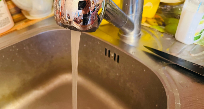 В Коми оплата за потребление в доме воды без счетчика станет «золотой»