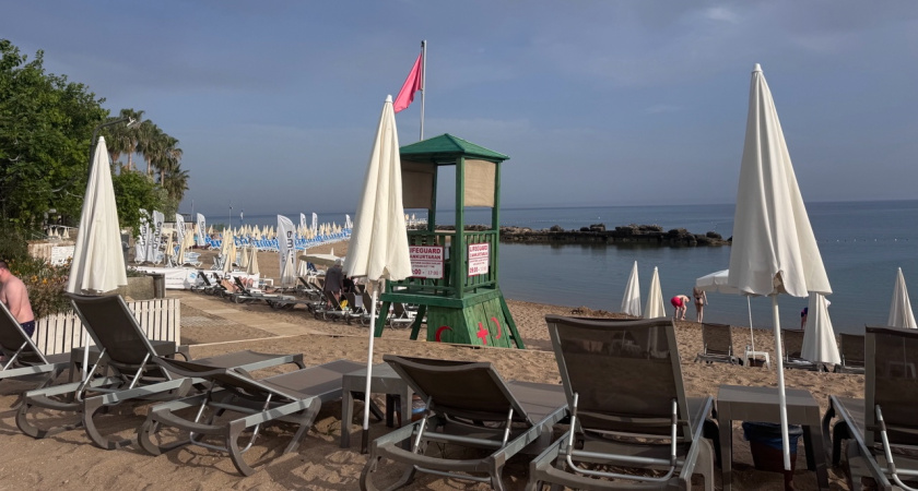 Дешевле Турции и круче Египта: россияне облюбовали новый недорогой курорт с морем