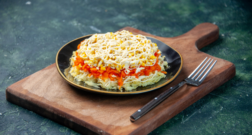 Удивите гостей и домашних на новый год-2026: забытый шедевр советской кухни — салат "Губернаторский", не найдете даже в ресторанах