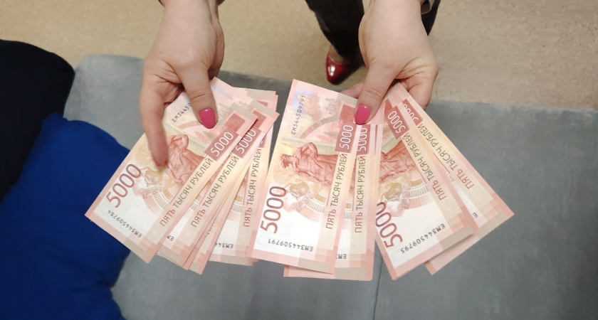 В 1984 году мама положила 500 рублей на мою сберкнижку к 18-летию: пошла в Сбербанк, совсем не ожидала увидеть такую сумму в 2025