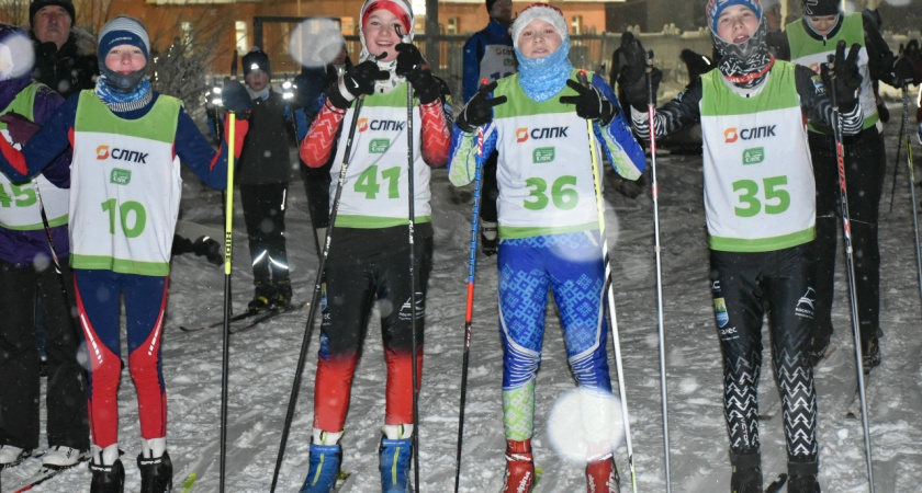 Новогодний лыжный спринт в Сыктывкаре определил обладателей наград Деда Мороза