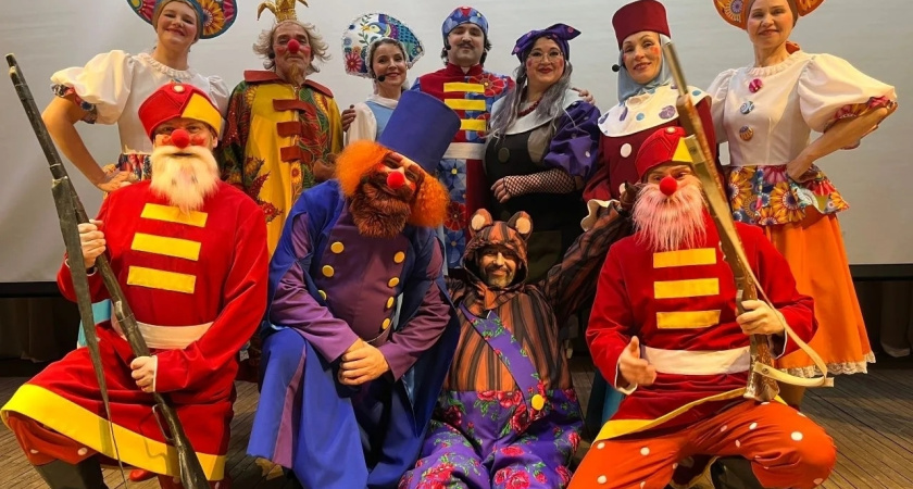 В Сыктывкар с гастролей по сёлам республики вернулась труппа театра оперы и балета Коми 