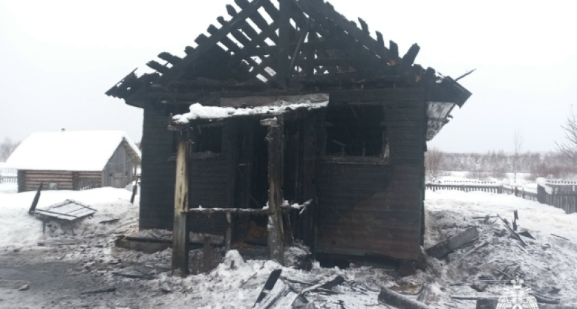 Неисправность электрооборудования стала причиной пожара в жилом доме в Коми