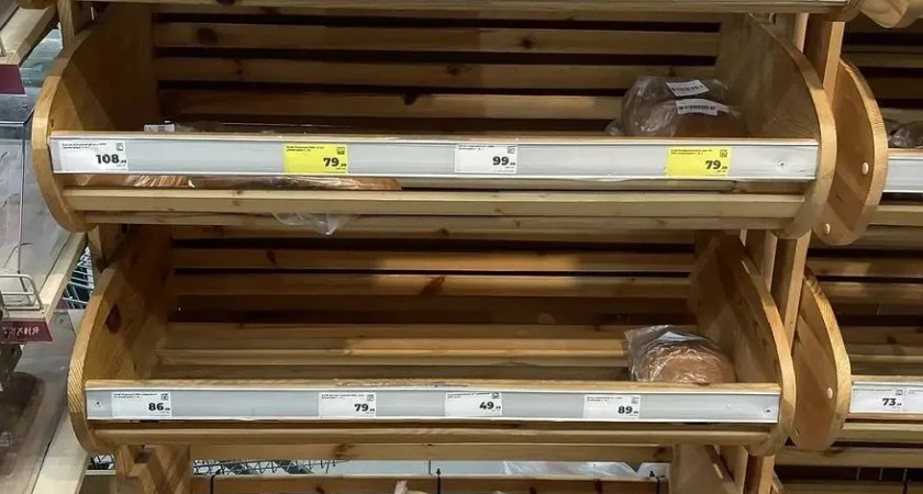 В Заполярье во время новогодних праздников горожанам не хватило хлеба