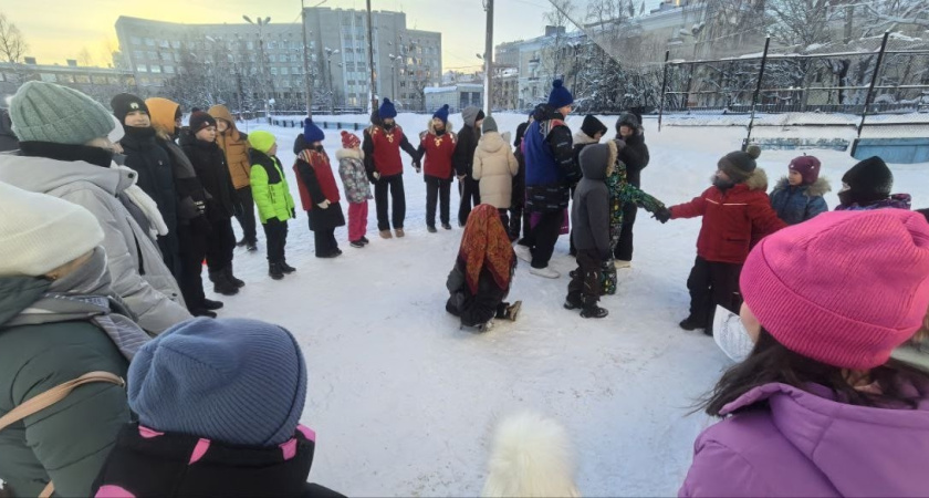 Более 250 школьники Сыктывкара и Эжвы сразились в "Снежных забавах"
