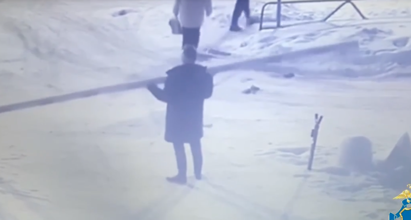 Пьяный сыктывкарец сломал шлагбаум, возвращаясь из бара