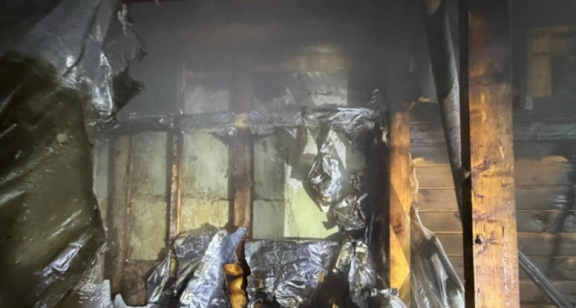 В Сыктывкаре из горящего здания эвакуировали 2 человек