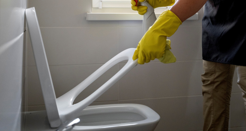 "3 гр. на 3 стакана — и унитаз сияет как на праздник: ни ржавчины, ни мочевого камня, ни разводов