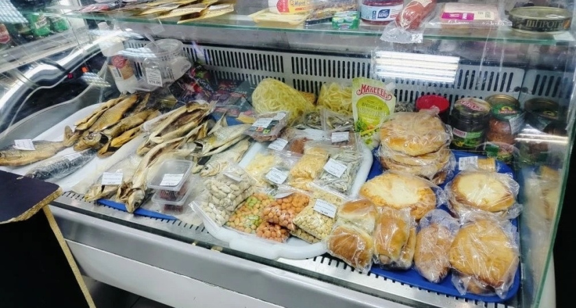 В Сыктывкаре выявили нелегальную торговлю алкоголем в "наливайках"