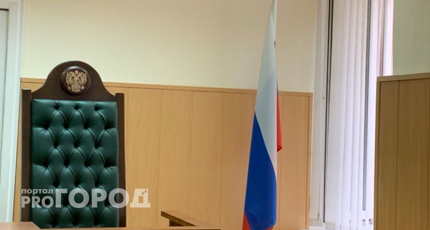 В Коми четверо мужчин избили полицейских: суд продлил им арест 