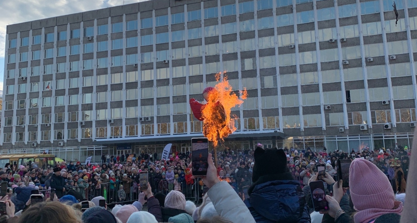 Не только блины: что готовили на Масленицу 200 лет назад — главные традиции и обычаи