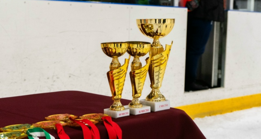 Три медали за один день: тяжелоатлетка из Коми взошла на пьедестал в Екатеринбурге