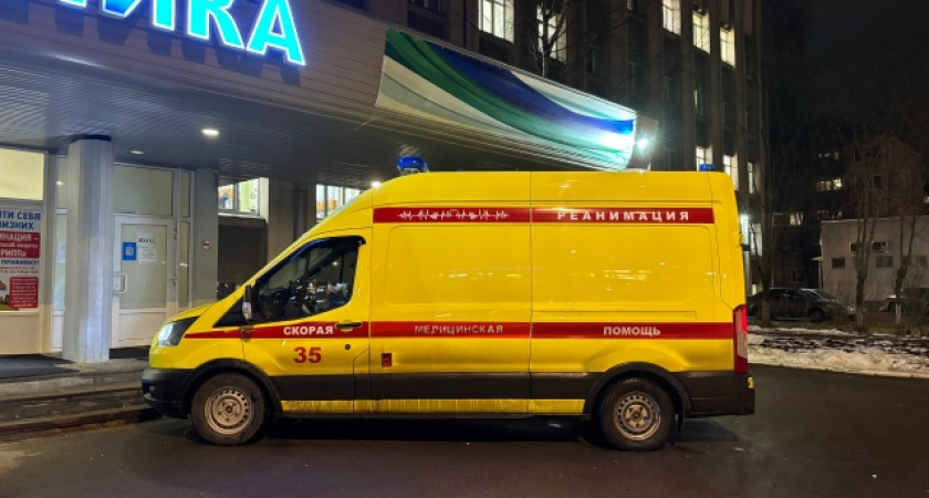 Врачи продолжают борьбу за жизнь последнего пострадавшего в ЧП в учебном центре МВД в Сыктывкаре