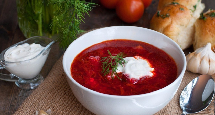 Как приготовить борщ как в ресторане  — всего 100 мл в кастрюлю и вкус станет царским