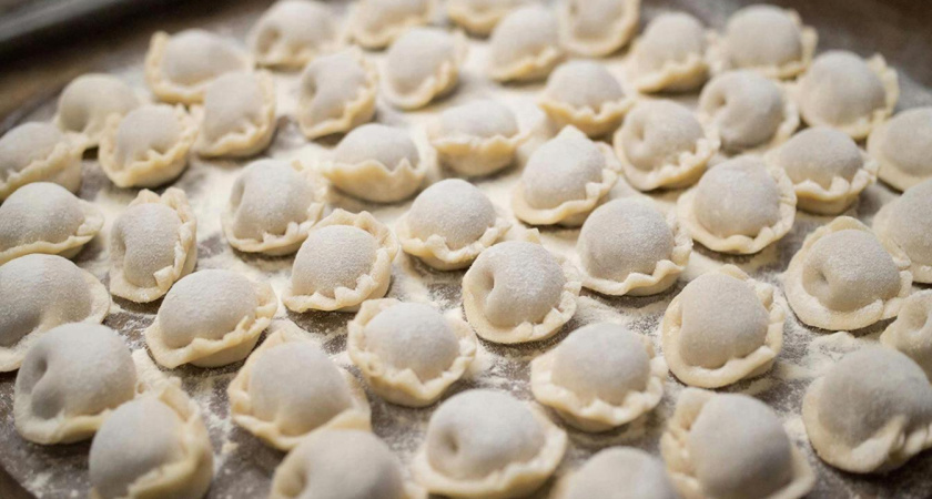 Как варить магазинные пельмени, чтобы они были вкуснее: 5 важных советов