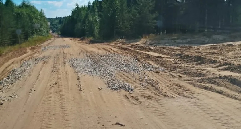 В Коми обновят дорогу к поселку Мещура 