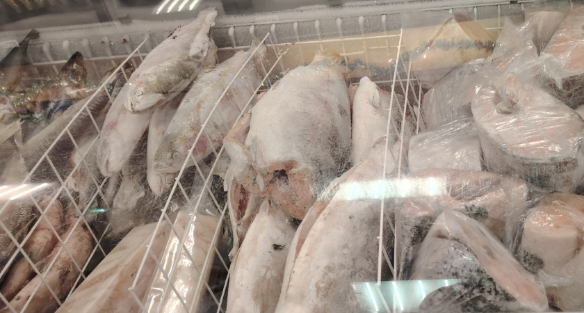 "Рыбы нет, одни кости": эксперты Роскачества назвали худшие марки филе минтая