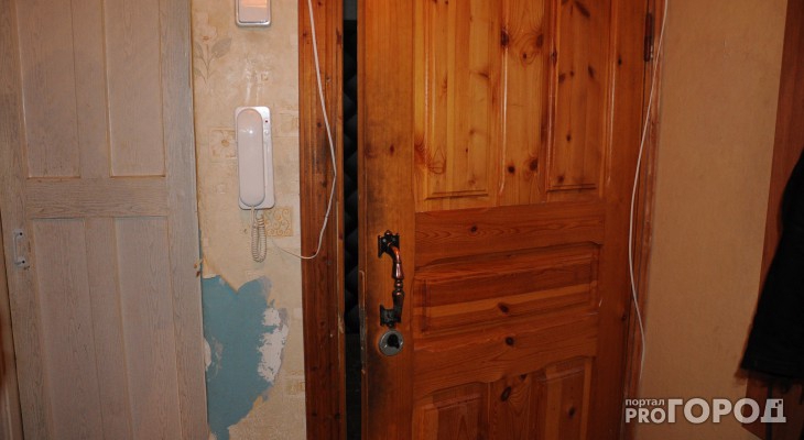 В Коми в жилой квартире найдено тело мужчины