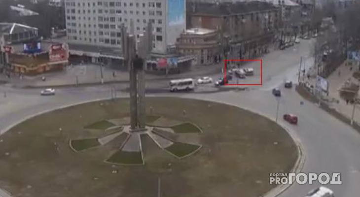 Сыктывкарцы об аварии на «кольце»: «Очевидцы просто прошли мимо!»