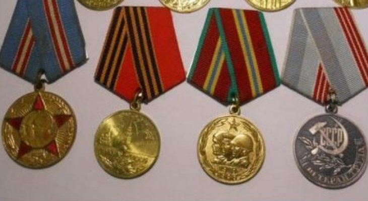 Продажа медалей ветерана ВОВ в Сыктывкаре оказалась розыгрышем