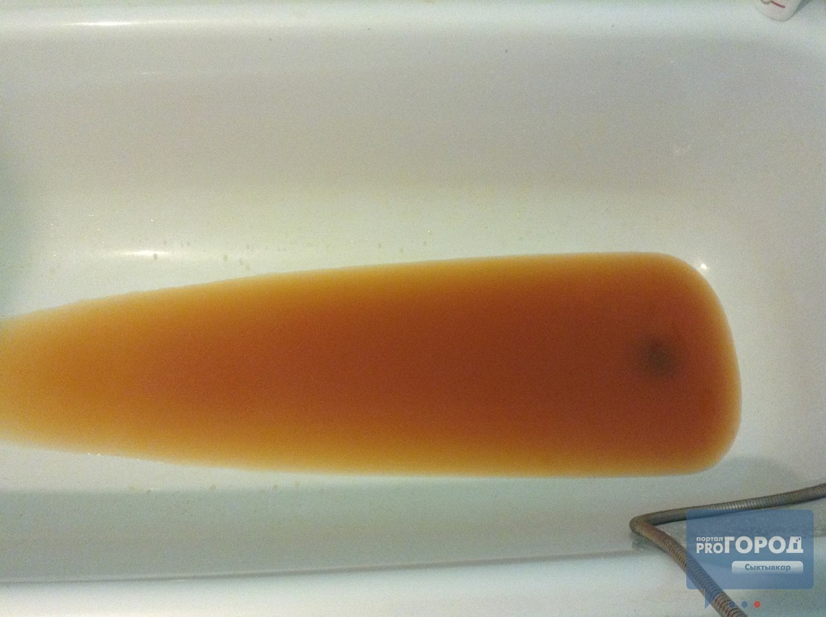 Квас или не квас: у сыктывкарцев из-под крана течет странная вода (фото)