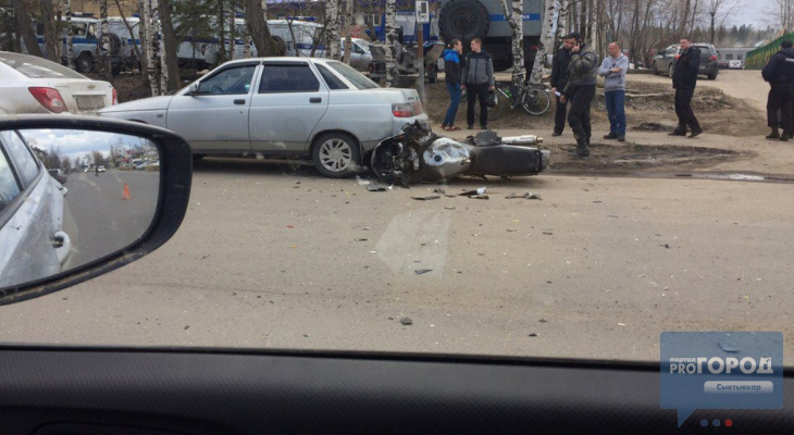 Сыктывкарцы об аварии, где столкнулись ВАЗ и мотоцикл: «Виноват тот, кто превысил скорость»