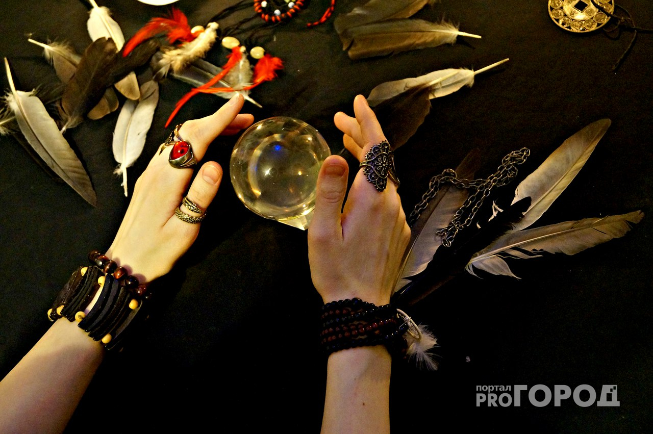 Гороскоп на 5 июня: одному из знаков не стоит себя ограничивать в желаниях