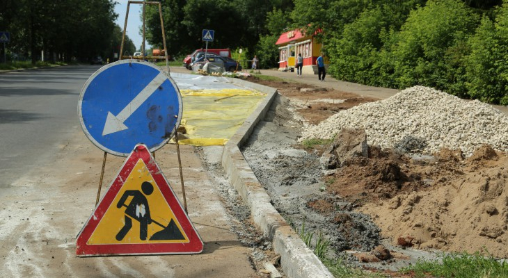 В Сыктывкаре ограничено движение транспорта по улице Петрозаводской